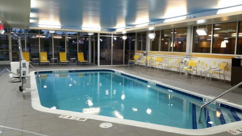 Fairfield Inn & Suites By Marriott Plattsburgh Exteriér fotografie